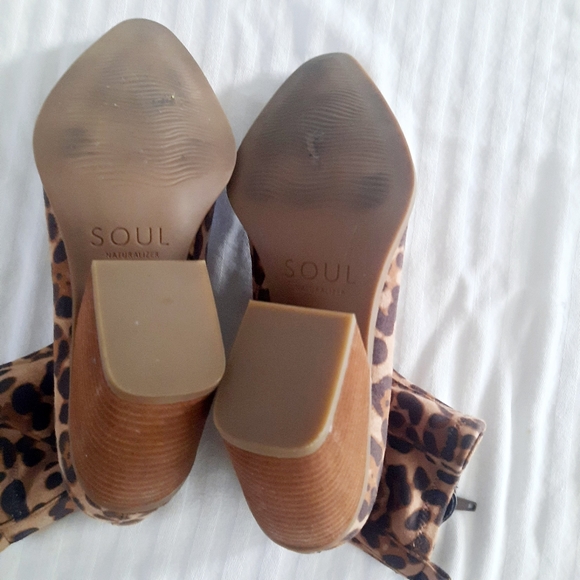 Leopard print ankle booties Size 8.5 - Picture 11 of 11